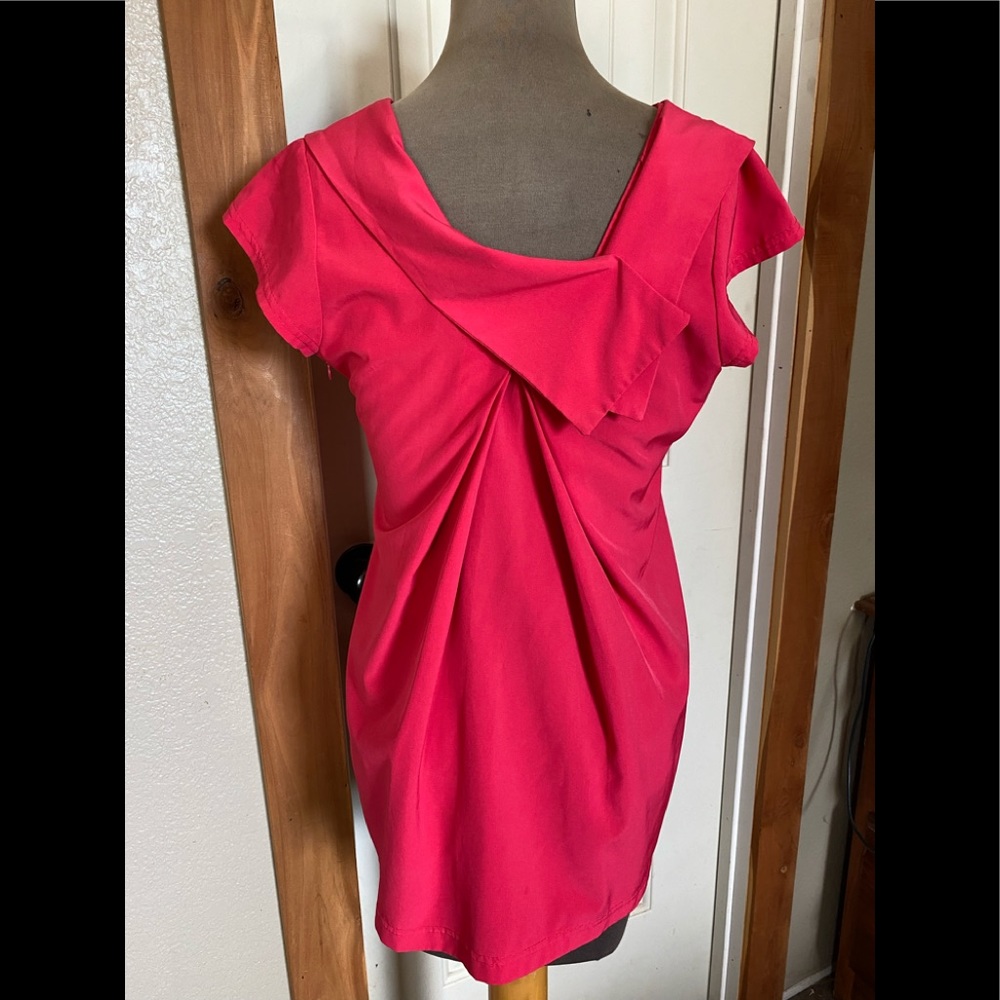 Top - Picture 2 of 4